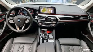 BMW 5-Series 530i xDrive Luxury Plus 2020 года из Южной Кореи