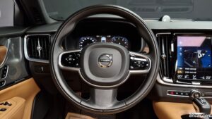 Volvo S90 T5 Inscription 2020 года из Южной Кореи