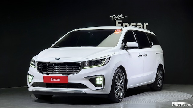 Kia Carnival 9-Seater Noblesse Special 2019 года из Кореи