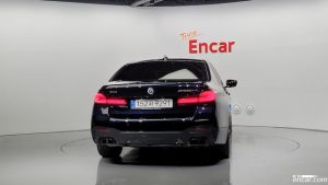 BMW 5-Series M550i xDrive 2022 года из Южной Кореи