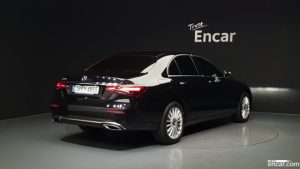 Mercedes-Benz E-Class E250 Exclusive 2021 года из Южной Кореи