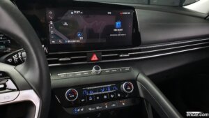 Hyundai AVANTE 1.6 2021 года из Южной Кореи