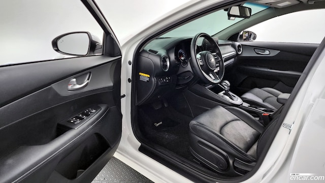 33353213_015.jpg Kia K3 Prestige 2021 года из Южной Кореи