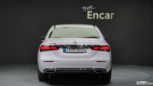Mercedes-Benz E-Class E250 Exclusive 2021 года из Южной Кореи