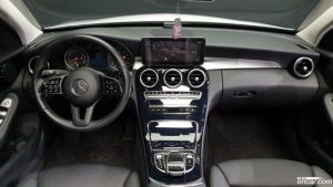 Mercedes-Benz C-Class C200 Avantgarde 2020 года из Южной Кореи