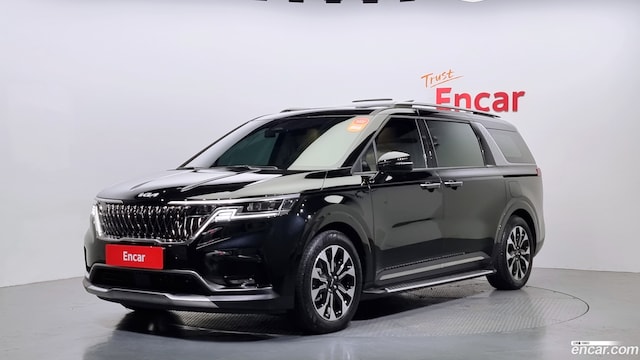 Kia Carnival 9-Seater Signature 2022 года из Кореи