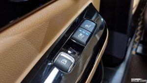 Kia Carnival 9-Seater Signature 2022 года из Южной Кореи