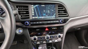 Hyundai AVANTE 1.6 2020 года из Южной Кореи
