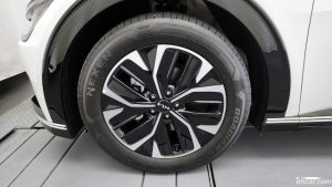 Kia EV6 Long Range AWD 2022 года из Южной Кореи