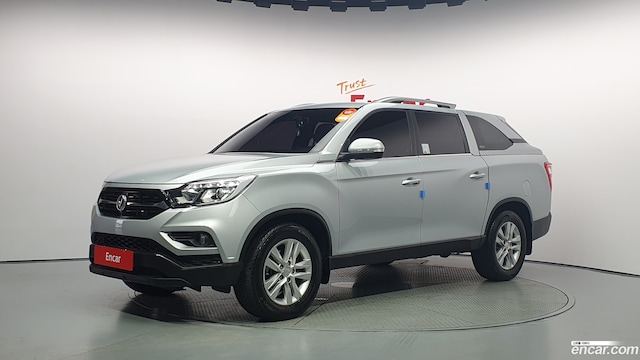 Ssangyong Rexton Дизель 2.2 2WD 2019 года из Кореи