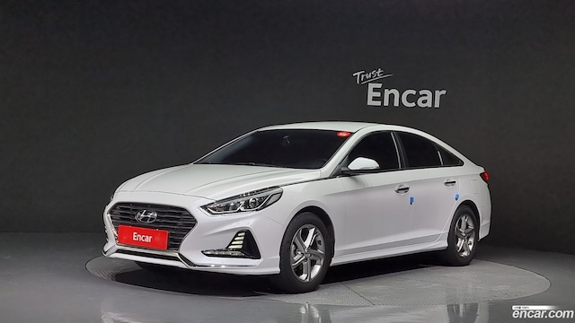 Hyundai Sonata 2.0 Smart Special 2019 года из Кореи