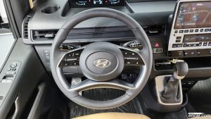 Hyundai Staria Tourer 9-Seater 2022 года из Южной Кореи