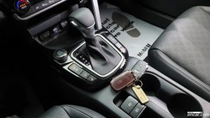 Kia Seltos Бензин 1.6 Turbo 2WD 2021 года из Южной Кореи