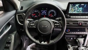 Kia Seltos Бензин 1.6 Turbo 2WD 2021 года из Южной Кореи