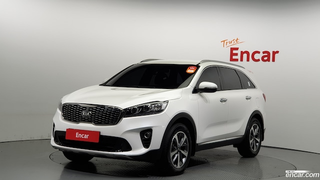 Kia Sorento Дизель 2.0 2WD 2019 года из Кореи
