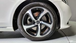 Mercedes-Benz E-Class E250 Avantgarde 2020 года из Южной Кореи