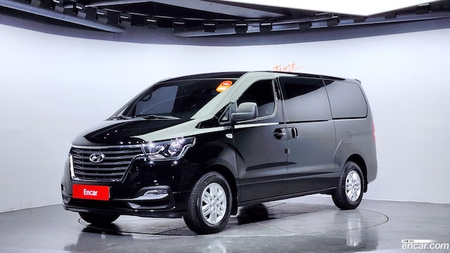 Hyundai Starex Facelift 3Door 2019 года из Кореи