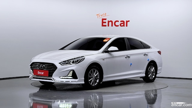 Hyundai Sonata 2.0 Style 2019 года из Кореи