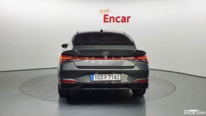 Hyundai AVANTE 1.6 2021 года из Южной Кореи