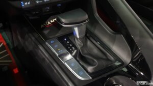 Hyundai AVANTE 1.6 2021 года из Южной Кореи