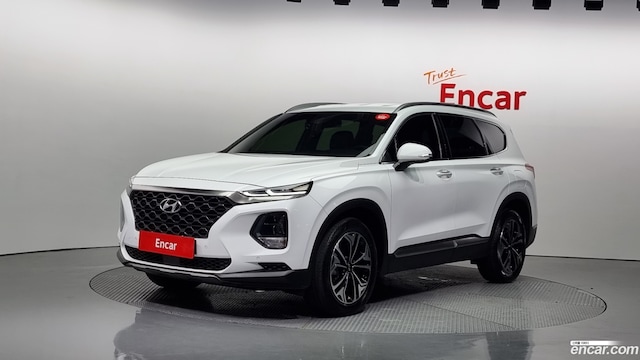 Hyundai Santafe Дизель 2.0 2WD 2019 года из Кореи