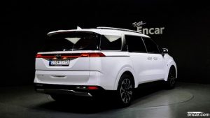 Kia Carnival 9-Seater Signature 2022 года из Южной Кореи