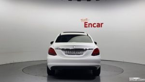 Mercedes-Benz C-Class C200 2020 года из Южной Кореи