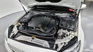 Mercedes-Benz C-Class C200 2020 года из Южной Кореи