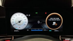 Hyundai AVANTE 1.6 2021 года из Южной Кореи