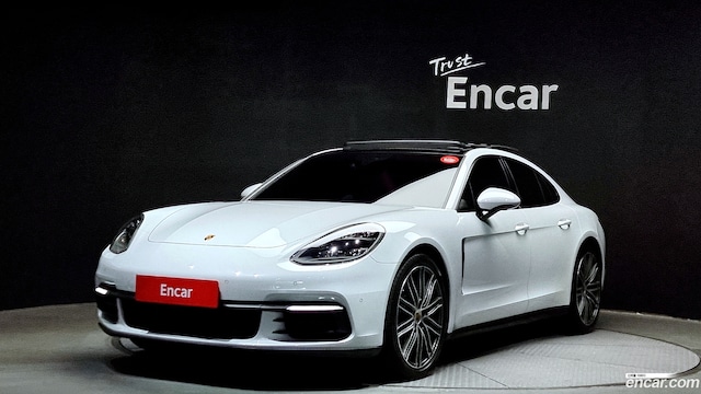 Porsche Panamera 3.0 AWD 2019 года из Кореи