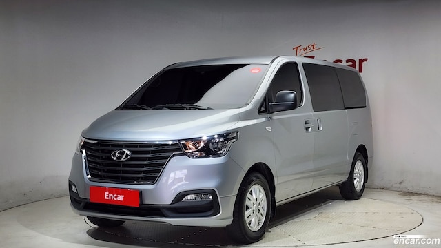 Hyundai Starex Facelift 3Door 2019 года из Кореи