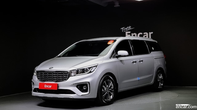 Kia Carnival 9-Seater Prestige 2019 года из Кореи