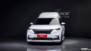 Kia Carnival Бензин 7-Seater HI-Limousine 2022 года из Южной Кореи
