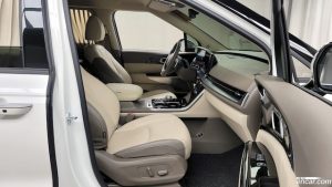 Kia Carnival Бензин 7-Seater HI-Limousine 2022 года из Южной Кореи