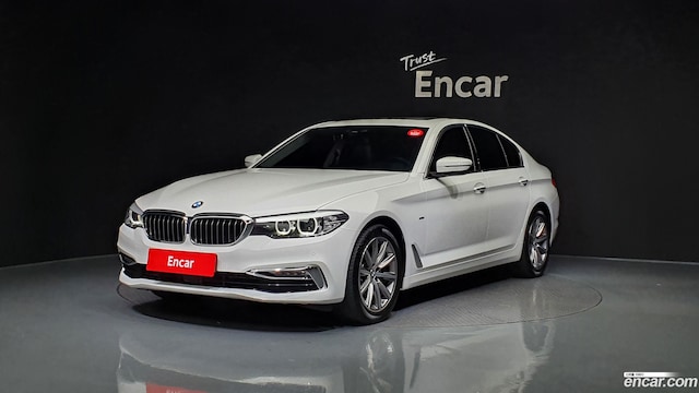 BMW 5-Series 520i Luxury 2019 года из Кореи