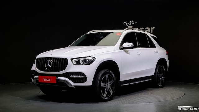 Mercedes-Benz GLE-Class GLE300d 4MATIC 2019 года из Кореи