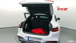 BMW X4 xDrive20i M Sport X 2021 года из Южной Кореи
