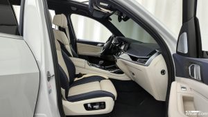 BMW X7 M50i 2021 года из Южной Кореи