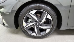Hyundai AVANTE 1.6 2021 года из Южной Кореи