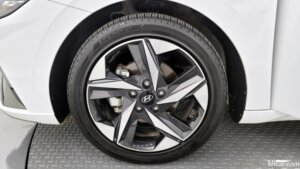 Hyundai AVANTE 1.6 2021 года из Южной Кореи