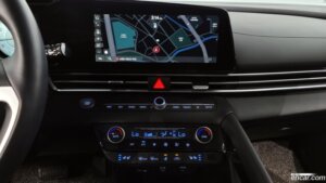Hyundai AVANTE 1.6 2021 года из Южной Кореи