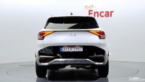 Kia Sportage Дизель 2.0 2WD 2022 года из Южной Кореи