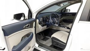 Kia Sportage Дизель 2.0 2WD 2022 года из Южной Кореи