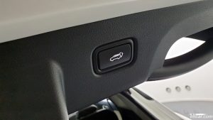 Kia Sportage Дизель 2.0 2WD 2022 года из Южной Кореи