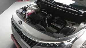 Kia Seltos Бензин 1.6 Turbo 2WD 2022 года из Южной Кореи