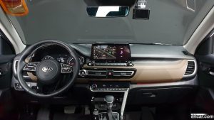 Kia Seltos Бензин 1.6 Turbo 2WD 2022 года из Южной Кореи