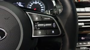 Kia Seltos Бензин 1.6 Turbo 2WD 2022 года из Южной Кореи