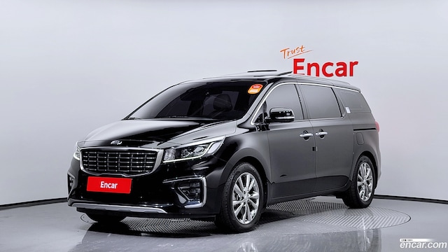 Kia Carnival 9-Seater Noblesse 2019 года из Кореи