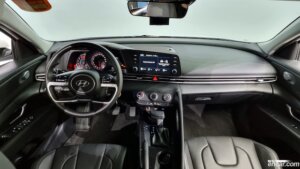 Hyundai AVANTE 1.6 2023 года из Южной Кореи