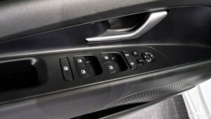 Hyundai AVANTE 1.6 2023 года из Южной Кореи